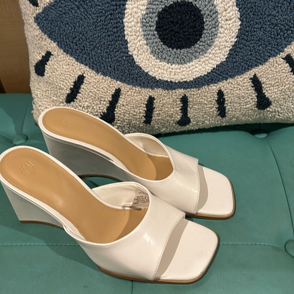 H&M White Slip on Sandler’s